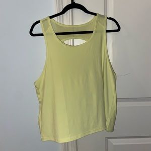 a core tank - size: xl NWT